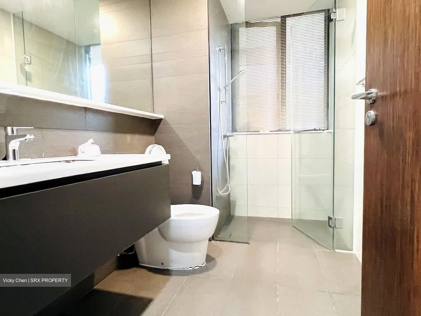 d'Nest (D18), Condominium #571402431